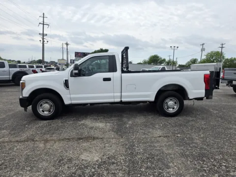 More photos of 2019 FORD F250 SUPER DUTY at Williams Group Auto, TX