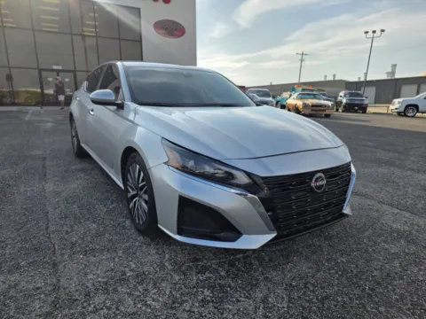 Silver 2023 NISSAN ALTIMA SV for sale in Abilene, TX