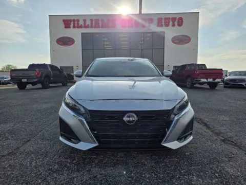 Photos of 2023 NISSAN ALTIMA SV for sale in Abilene, TX at Williams Group Auto