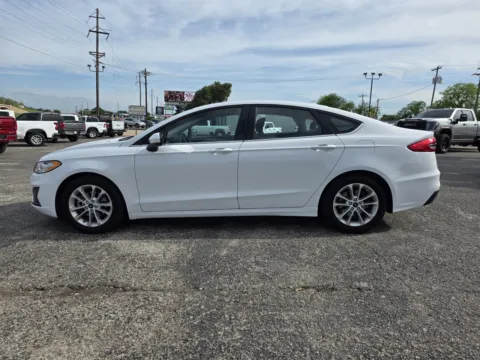 More photos of 2019 FORD FUSION SE at Williams Group Auto, TX