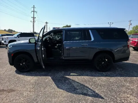 More photos of 2021 CHEVROLET SUBURBAN 1500 HIGH COUNTRY at Williams Group Auto, TX