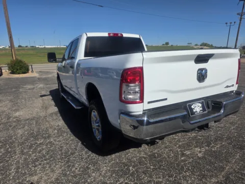 More photos of 2024 RAM 2500 BIG HORN at Williams Group Auto, TX