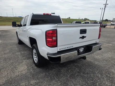 More photos of 2018 CHEVROLET SILVERADO 1500 LT at Williams Group Auto, TX