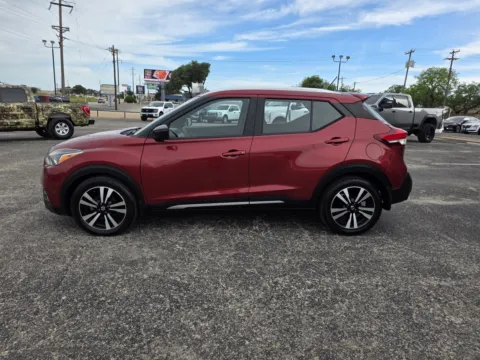 More photos of 2018 NISSAN KICKS at Williams Group Auto, TX