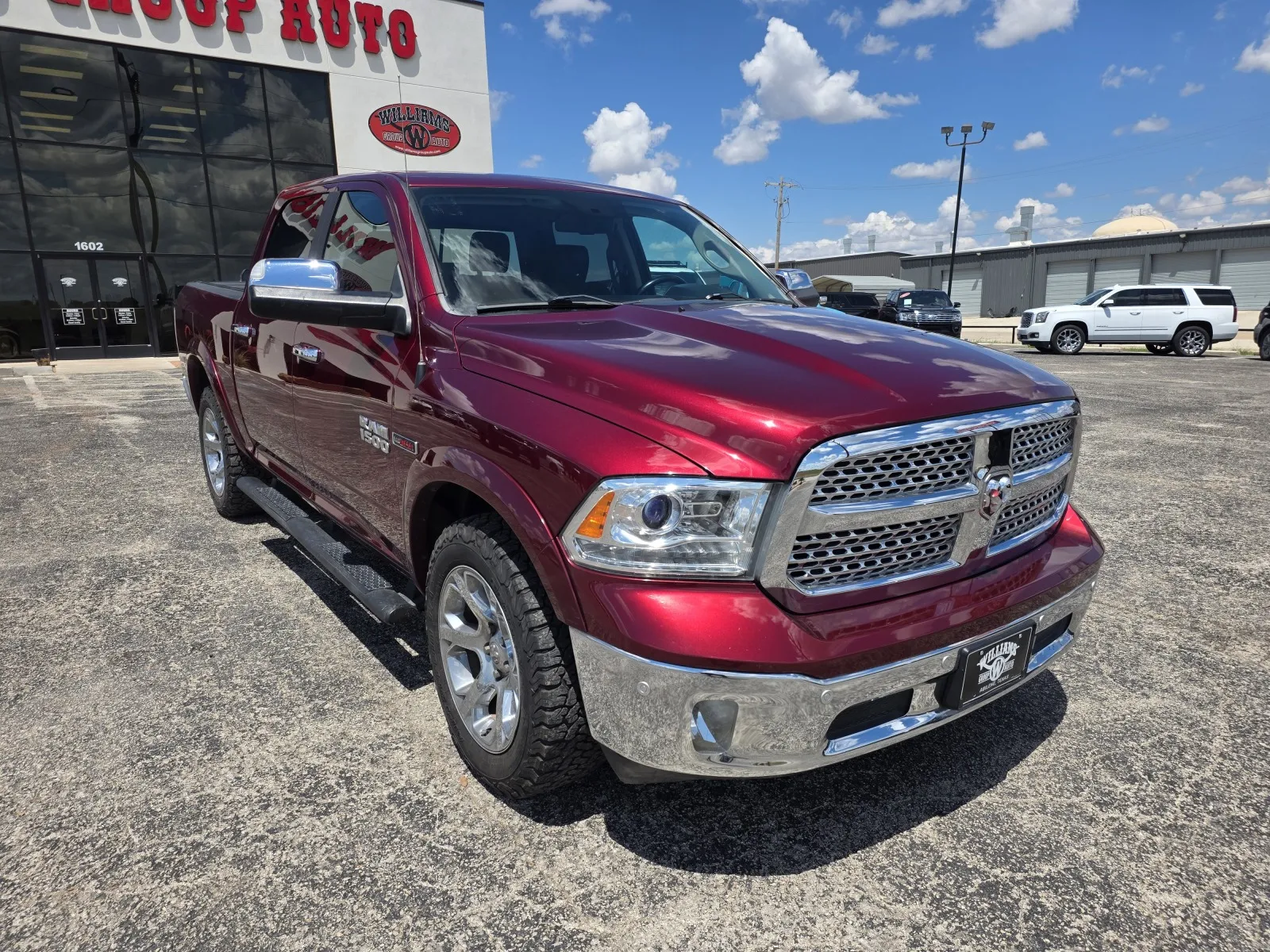 2018 RAM 1500 Laramie 4x4 Crew Cab 5'7's photo