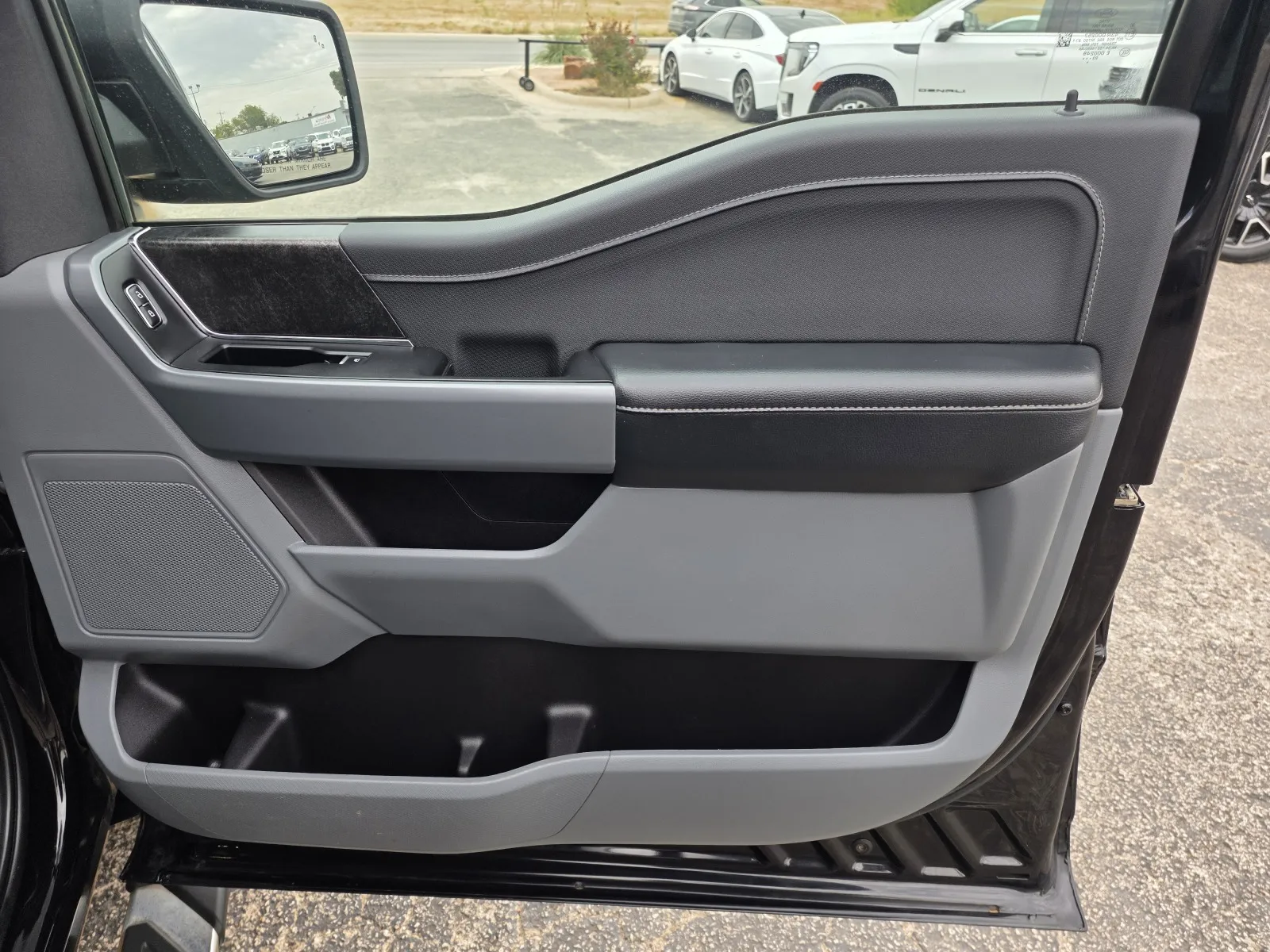 Ford F-150 photo 16