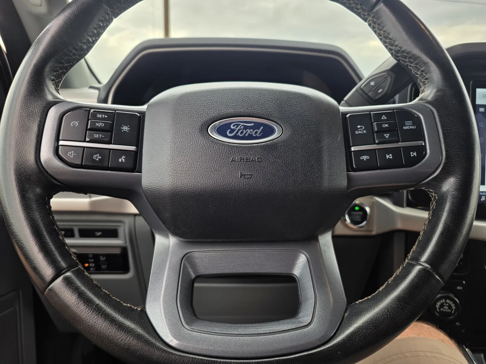 Ford F-150 photo 22