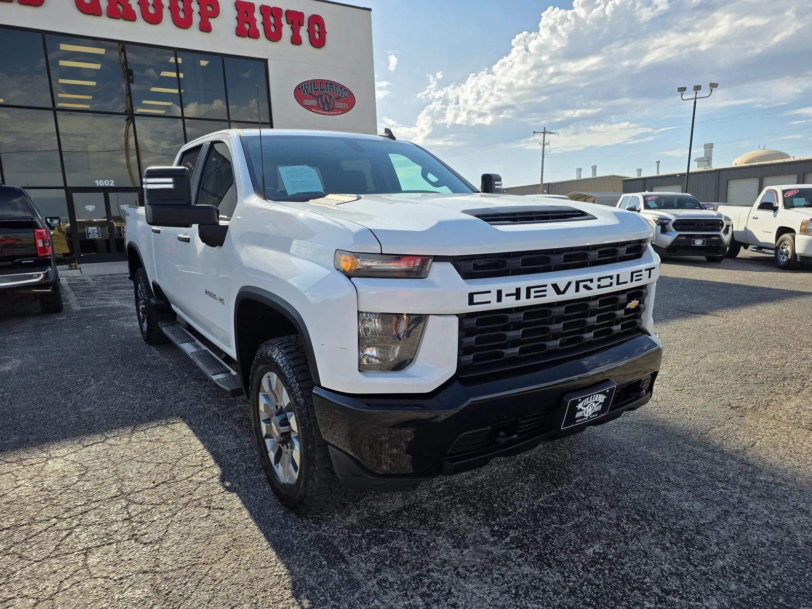 White 2022 CHEVROLET SILVERADO 2500 CUSTOM for sale in Abilene, TX