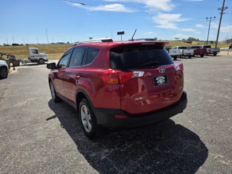 More photos of 2015 TOYOTA RAV4 XLE at Williams Group Auto, TX