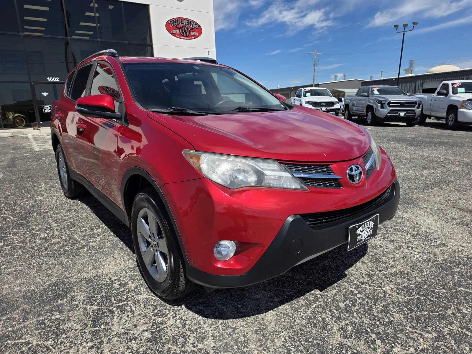 2015 Toyota RAV4 XLE's photo
