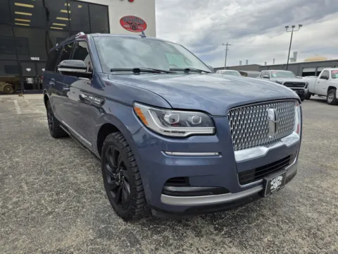 Blue 2023 LINCOLN NAVIGATOR L RESERVE for sale in Abilene, TX