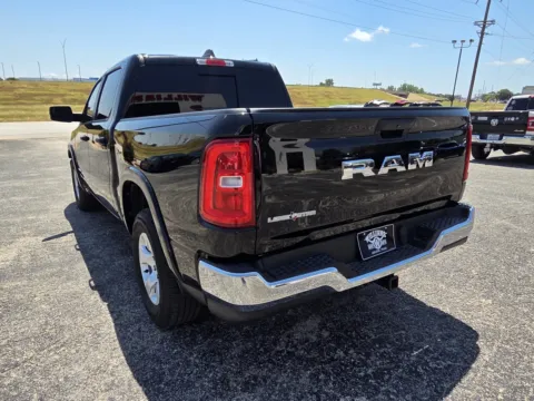 More photos of 2025 RAM 1500 BIG HORN/LONE STAR at Williams Group Auto, TX