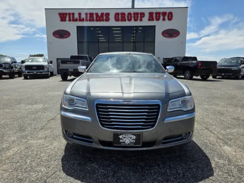 Another view of 2011 CHRYSLER 300 LIMITED for sale in Abilene, TX at Williams Group Auto
