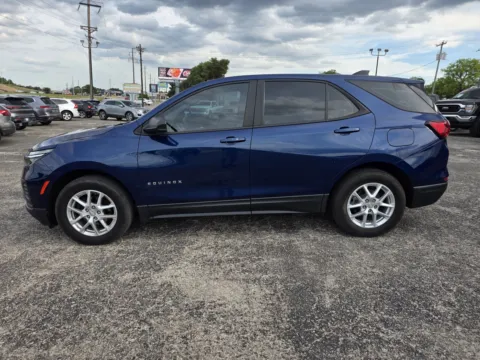 More photos of 2023 CHEVROLET EQUINOX LS at Williams Group Auto, TX