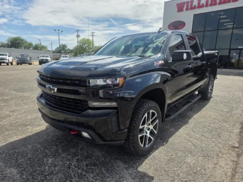 Another view of 2020 CHEVROLET SILVERADO 1500 LT TRAIL BOSS for sale in Abilene, TX at Williams Group Auto