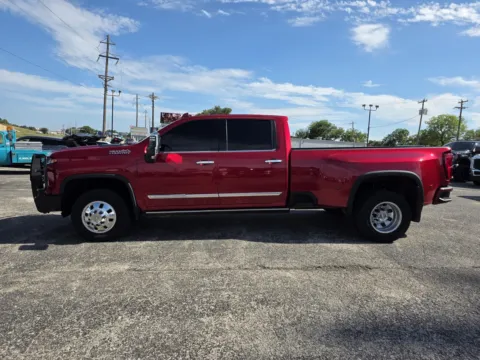 More photos of 2025 CHEVROLET SILVERADO 3500 HIGH COUNTRY at Williams Group Auto, TX