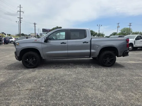 More photos of 2022 CHEVROLET SILVERADO LTD 1 LT TRAIL BOSS at Williams Group Auto, TX