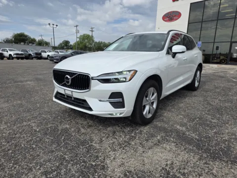 Another view of 2022 VOLVO XC60 B5 MOMENTUM for sale in Abilene, TX at Williams Group Auto