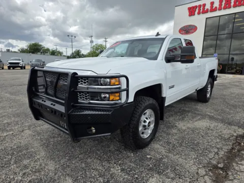 Another view of 2019 CHEVROLET SILVERADO 2500 HEAVY DUTY LT for sale in Abilene, TX at Williams Group Auto