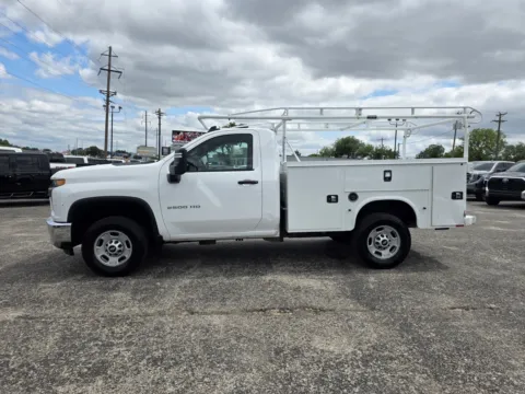 More photos of 2023 CHEVROLET SILVERADO 2500 HEAVY DUTY at Williams Group Auto, TX