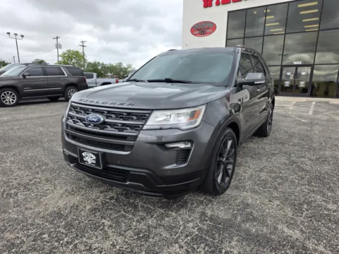 Another view of 2018 FORD EXPLORER XLT for sale in Abilene, TX at Williams Group Auto