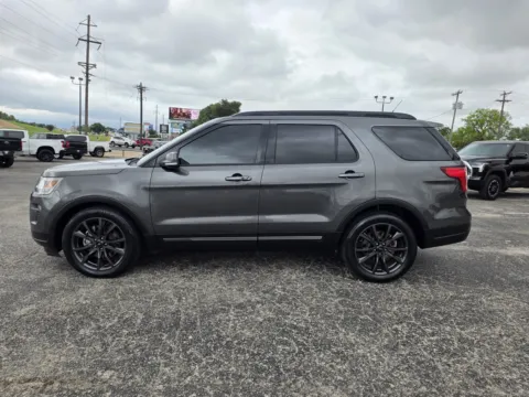 More photos of 2018 FORD EXPLORER XLT at Williams Group Auto, TX