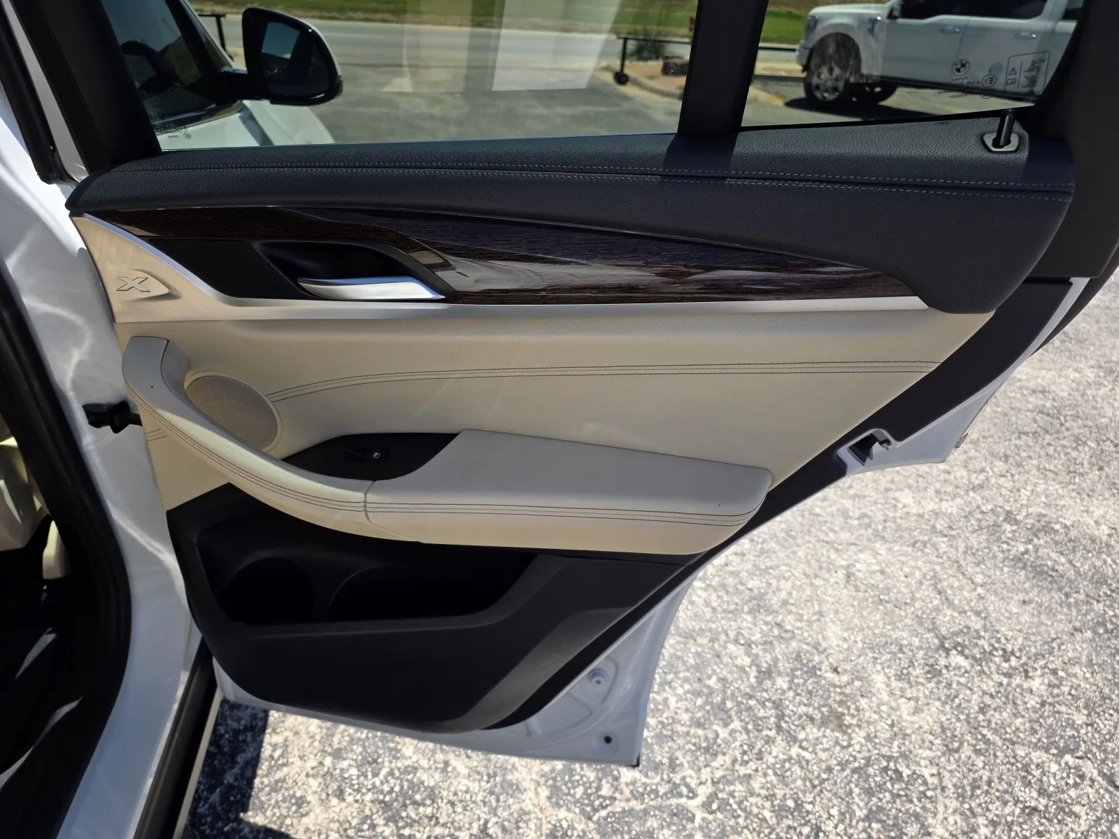 BMW X3 photo 14