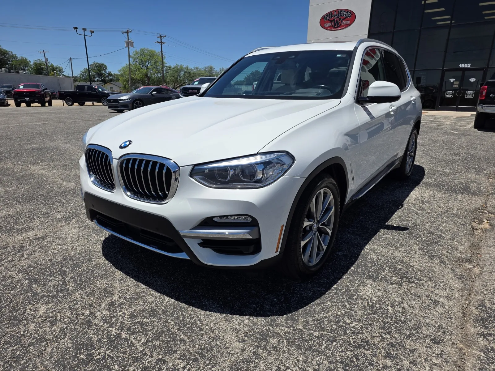 BMW X3 photo 3