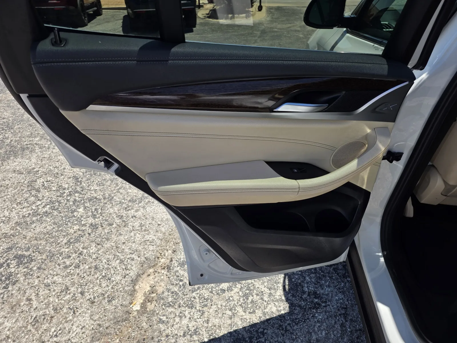 BMW X3 photo 12