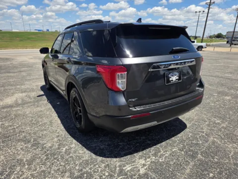More photos of 2020 FORD EXPLORER XLT at Williams Group Auto, TX