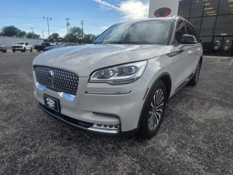 Another view of 2022 LINCOLN AVIATOR RESERVE for sale in Abilene, TX at Williams Group Auto