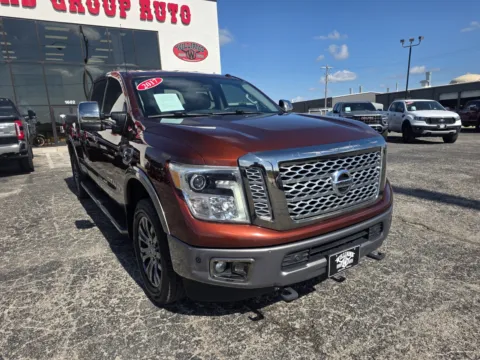 Brown 2017 NISSAN TITAN XD SL for sale in Abilene, TX