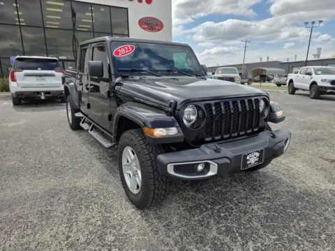 Black 2023 JEEP GLADIATOR SPORT for sale in Abilene, TX