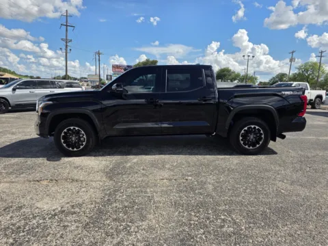 More photos of 2025 TOYOTA TUNDRA CREWMAX SR at Williams Group Auto, TX