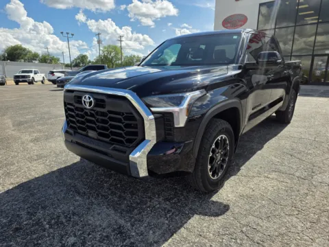 Another view of 2025 TOYOTA TUNDRA CREWMAX SR for sale in Abilene, TX at Williams Group Auto