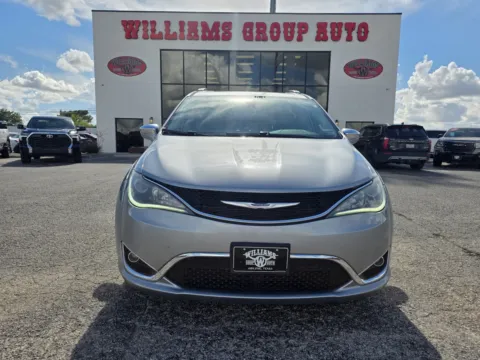 Photos of 2019 CHRYSLER PACIFICA LIMITED for sale in Abilene, TX at Williams Group Auto