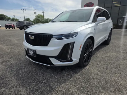 Another view of 2020 CADILLAC XT6 SPORT for sale in Abilene, TX at Williams Group Auto