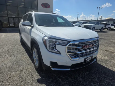 White 2024 GMC TERRAIN SLE for sale in Abilene, TX