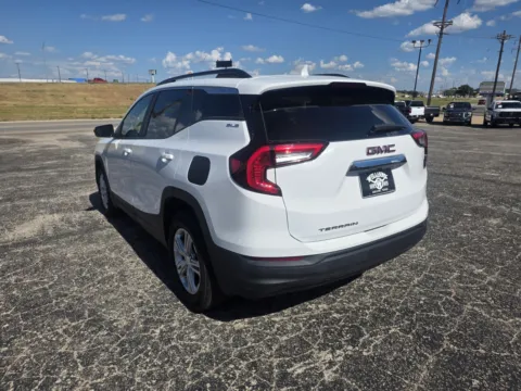 More photos of 2024 GMC TERRAIN SLE at Williams Group Auto, TX