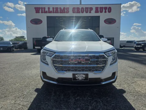 Photos of 2024 GMC TERRAIN SLE for sale in Abilene, TX at Williams Group Auto
