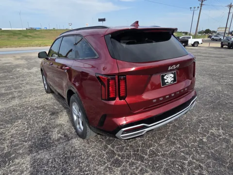 More photos of 2022 KIA SORENTO EX at Williams Group Auto, TX