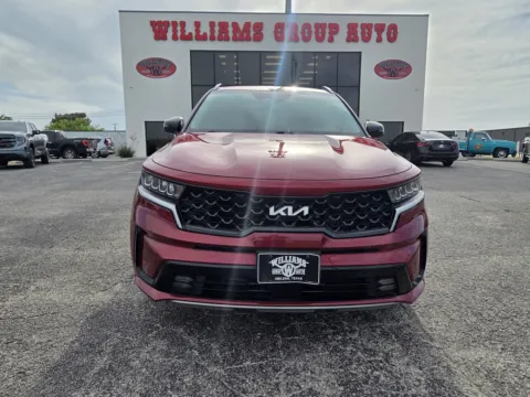 Photos of 2022 KIA SORENTO EX for sale in Abilene, TX at Williams Group Auto