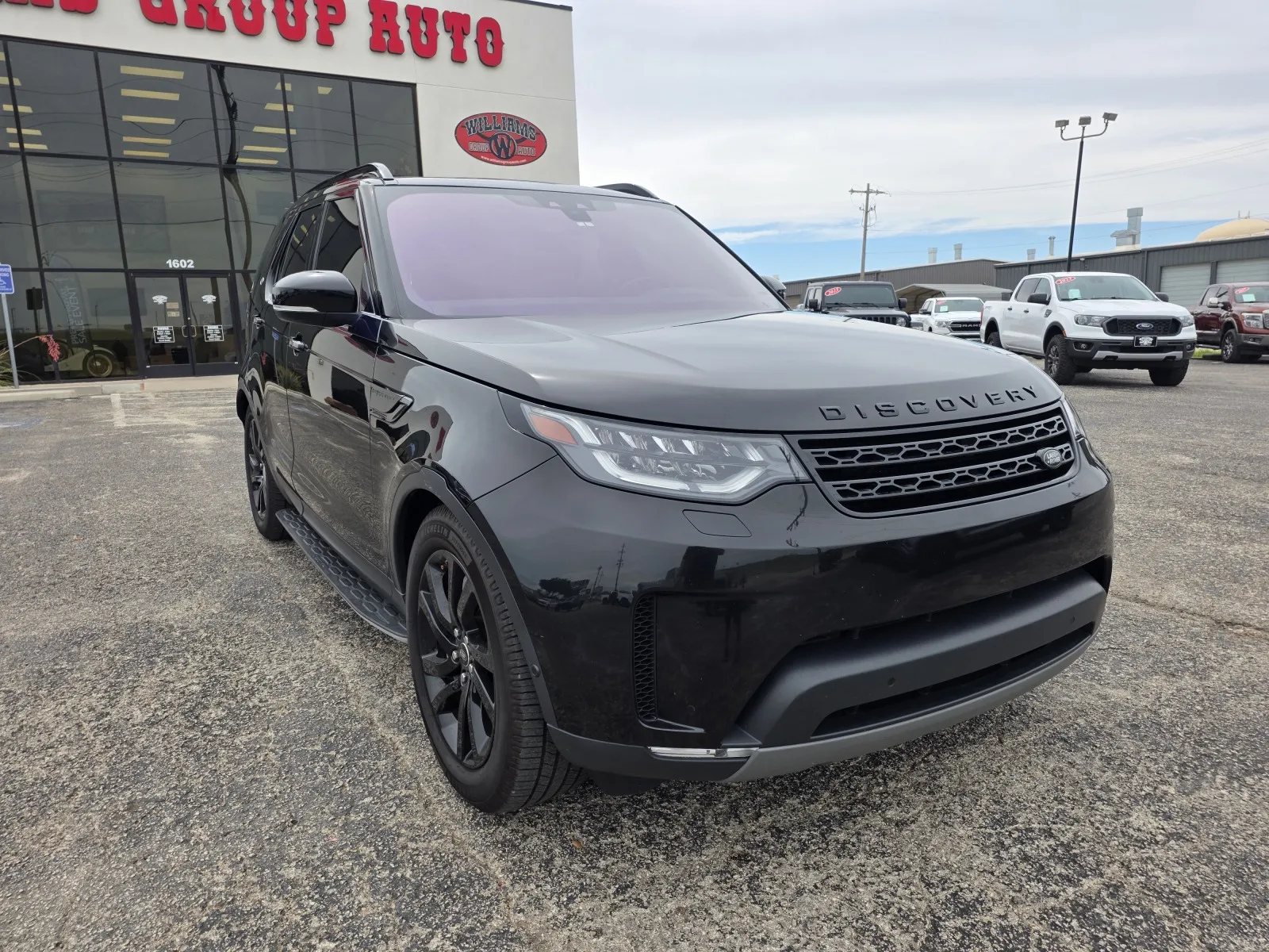 Black 2020 LAND ROVER DISCOVERY HSE for sale in Abilene, TX