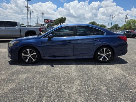 More photos of 2019 SUBARU LEGACY 2.5I LIMITED at Williams Group Auto, TX