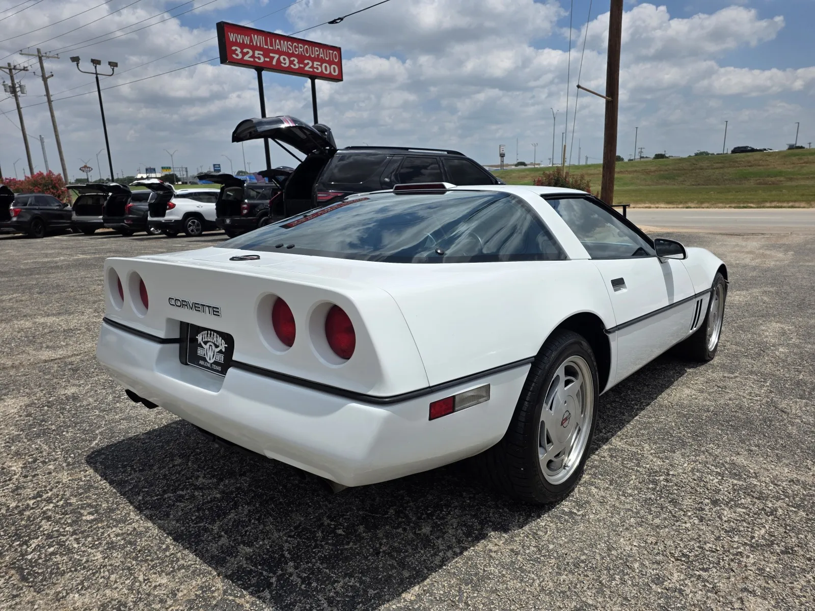 Chevrolet Corvette photo 7