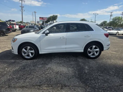 More photos of 2020 AUDI Q3 PREMIUM at Williams Group Auto, TX