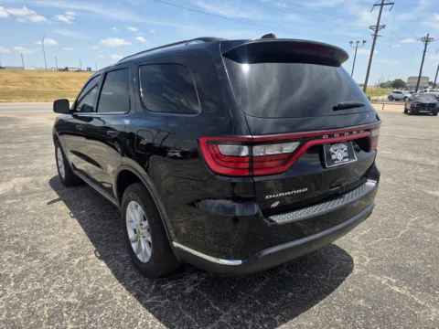 More photos of 2022 DODGE DURANGO SXT at Williams Group Auto, TX