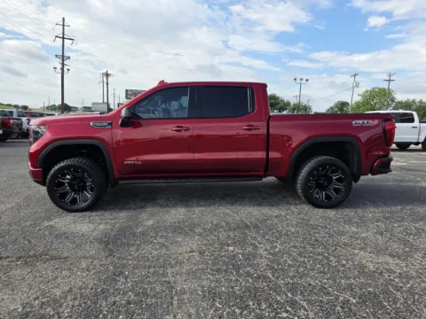 More photos of 2024 GMC SIERRA 1500 AT4 at Williams Group Auto, TX
