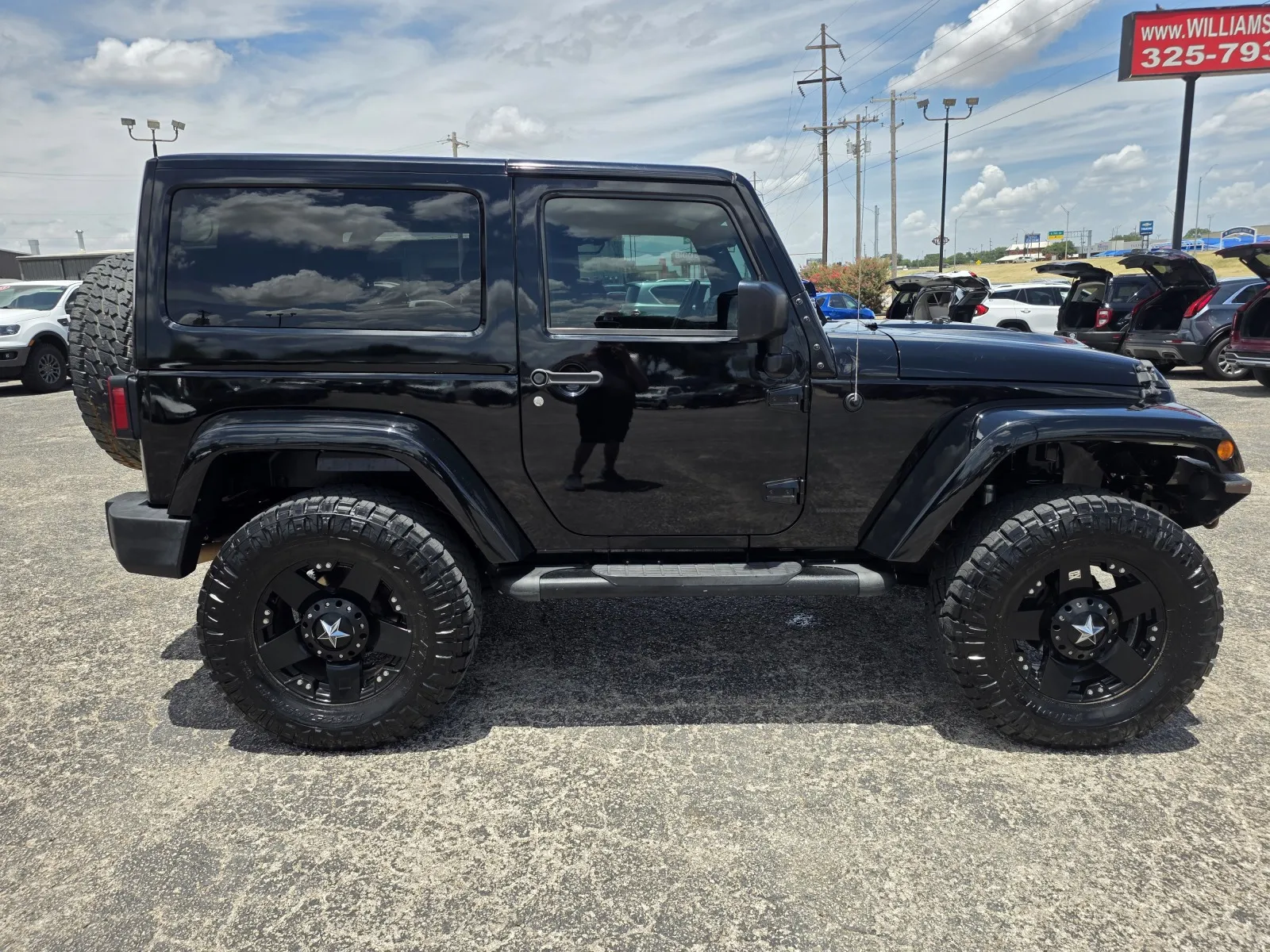 Jeep Wrangler photo 8
