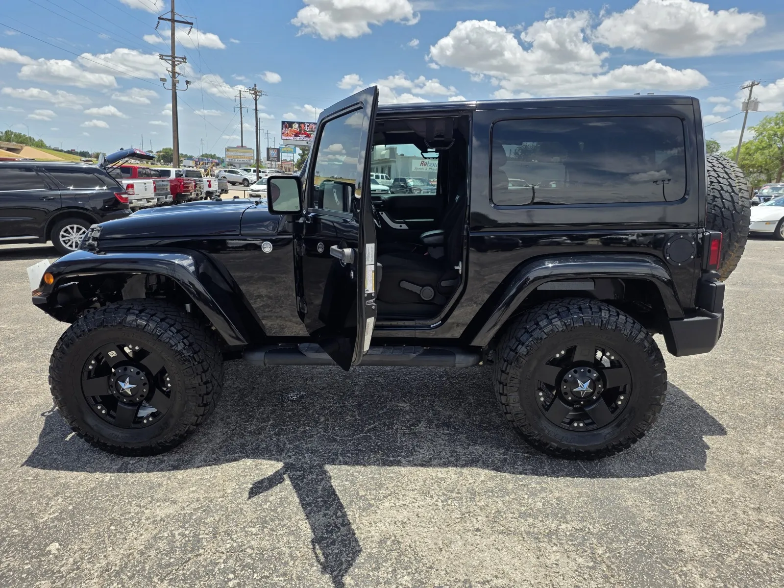 Jeep Wrangler photo 9